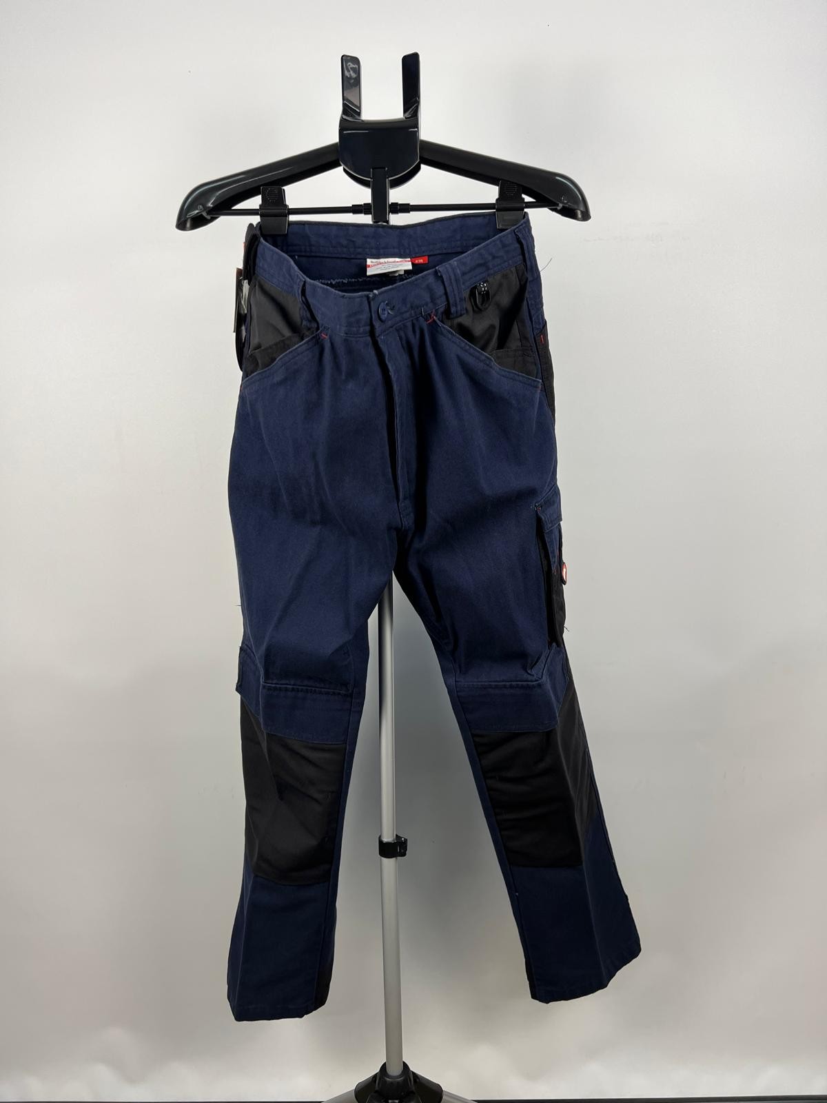 Hard Yakka Work Pants Navy w/ Black Reinforced Panels UPF50+ Size 87R