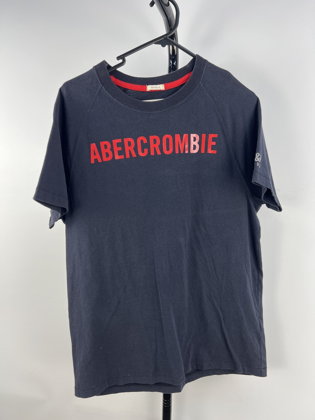 Abercrombie & Fitch Muscle Tee Shirt Black Red Logo Size M