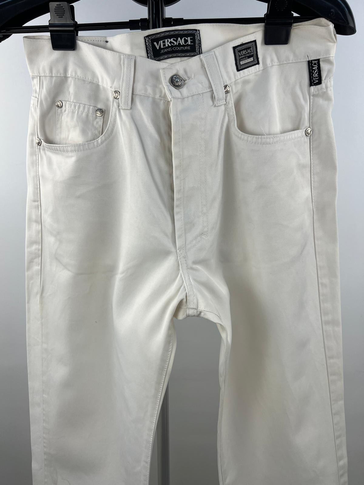 Vintage Versace Jeans Couture – White Denim (Tag 33 - Fits 30/31) – Made in Ital