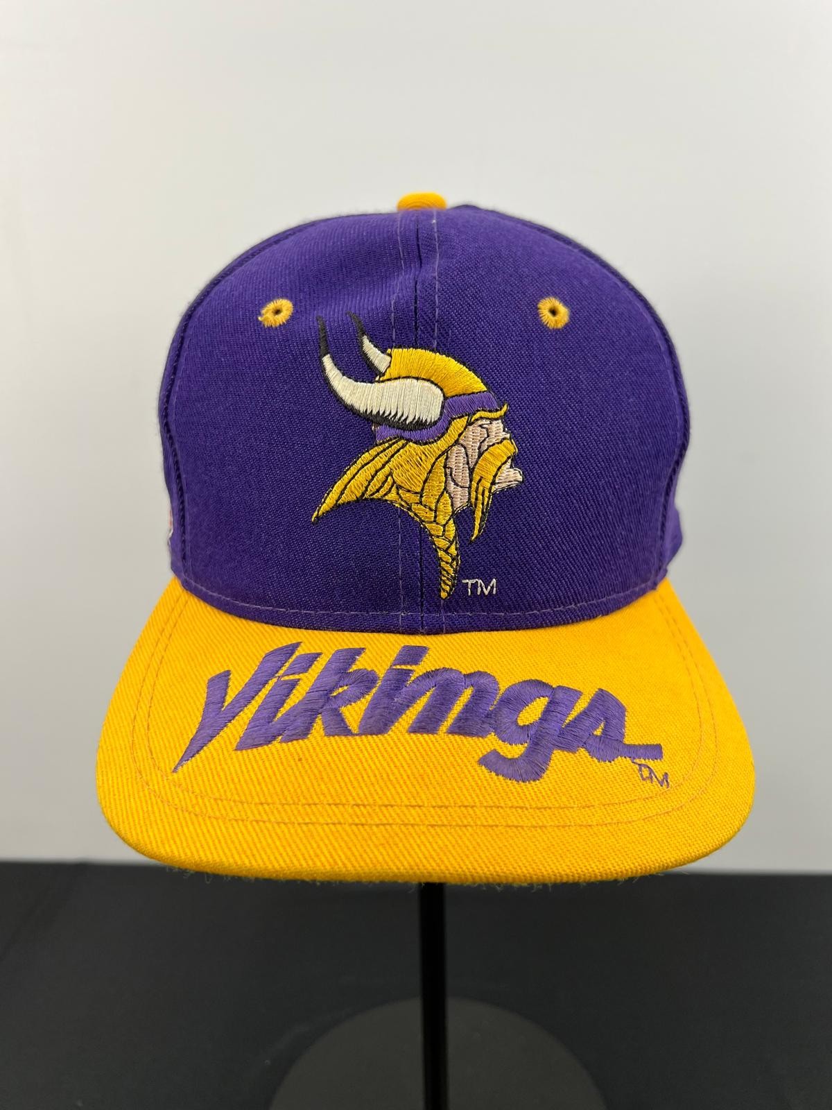 Vintage Sports Minnesota Vikings Specialties snapback hat purple gold