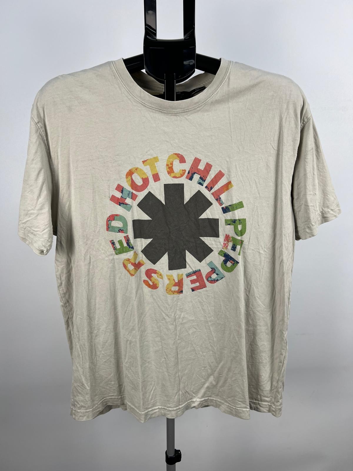 Red Hot Chili Peppers Beige Graphic T-Shirt Size L 100% Cotton