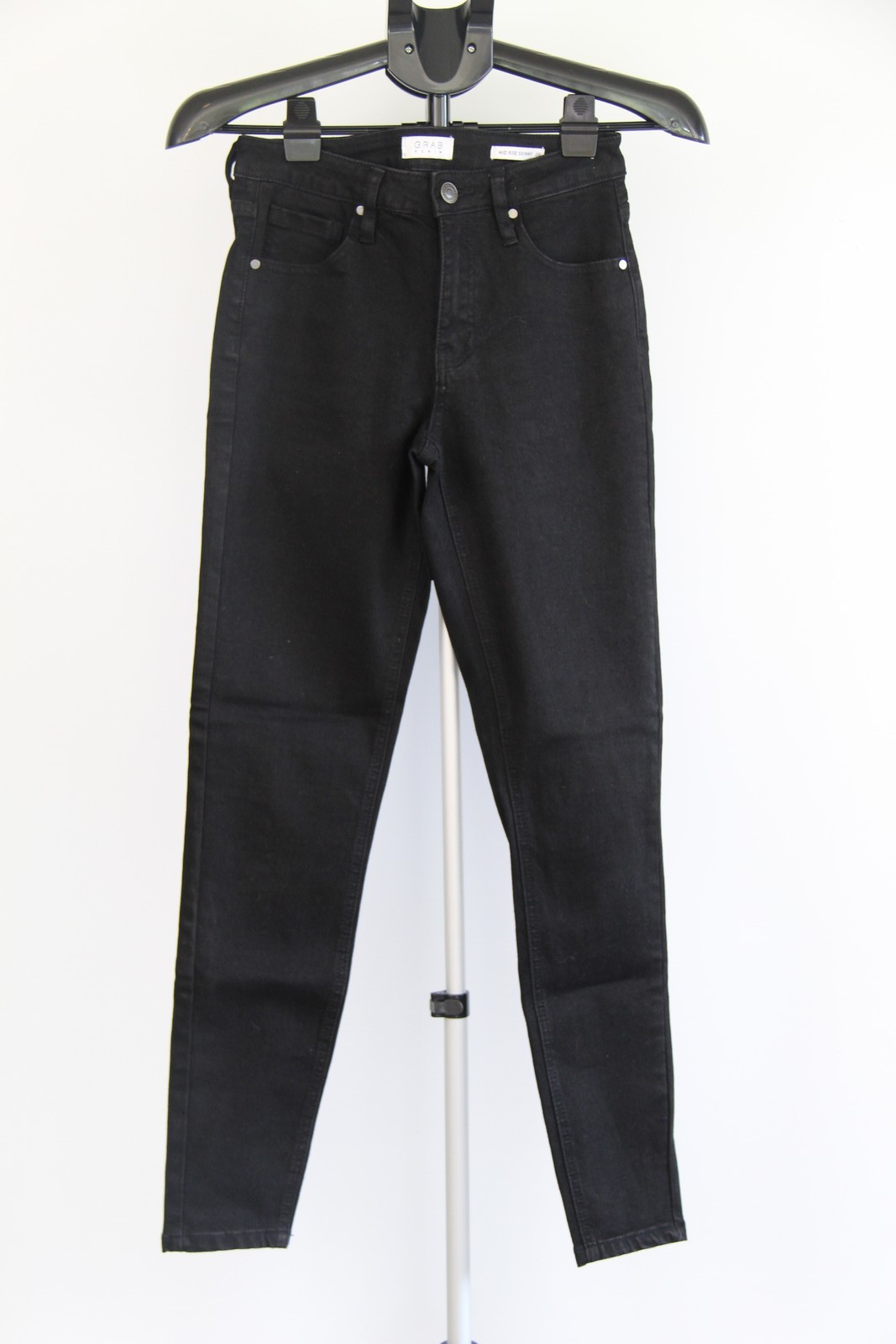 Grab Denim Mid Rise Skinny Black Jeans Size 28